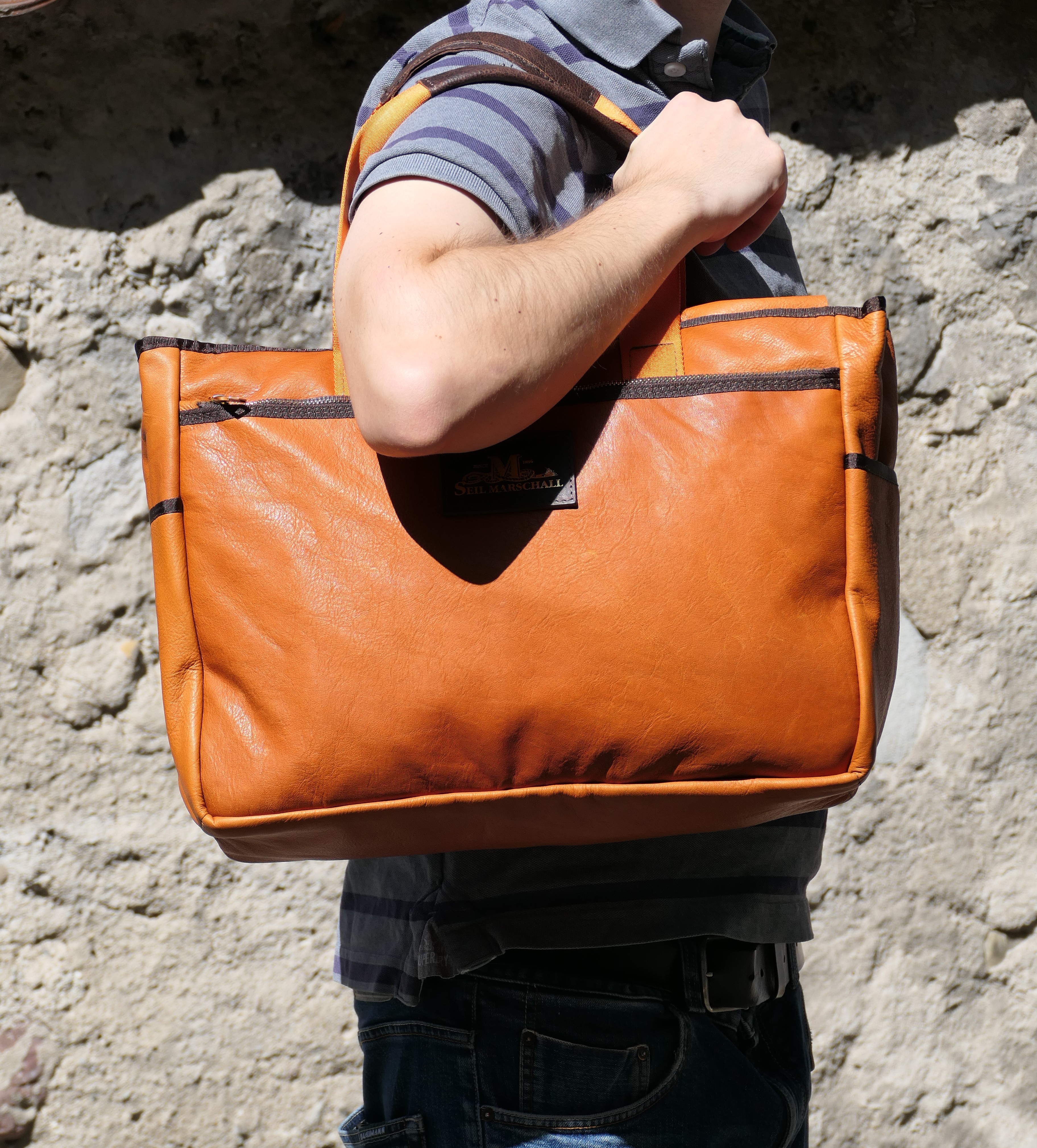 Premium Weekend Traveler Bag