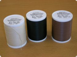 Sewing thread (on the roll) 