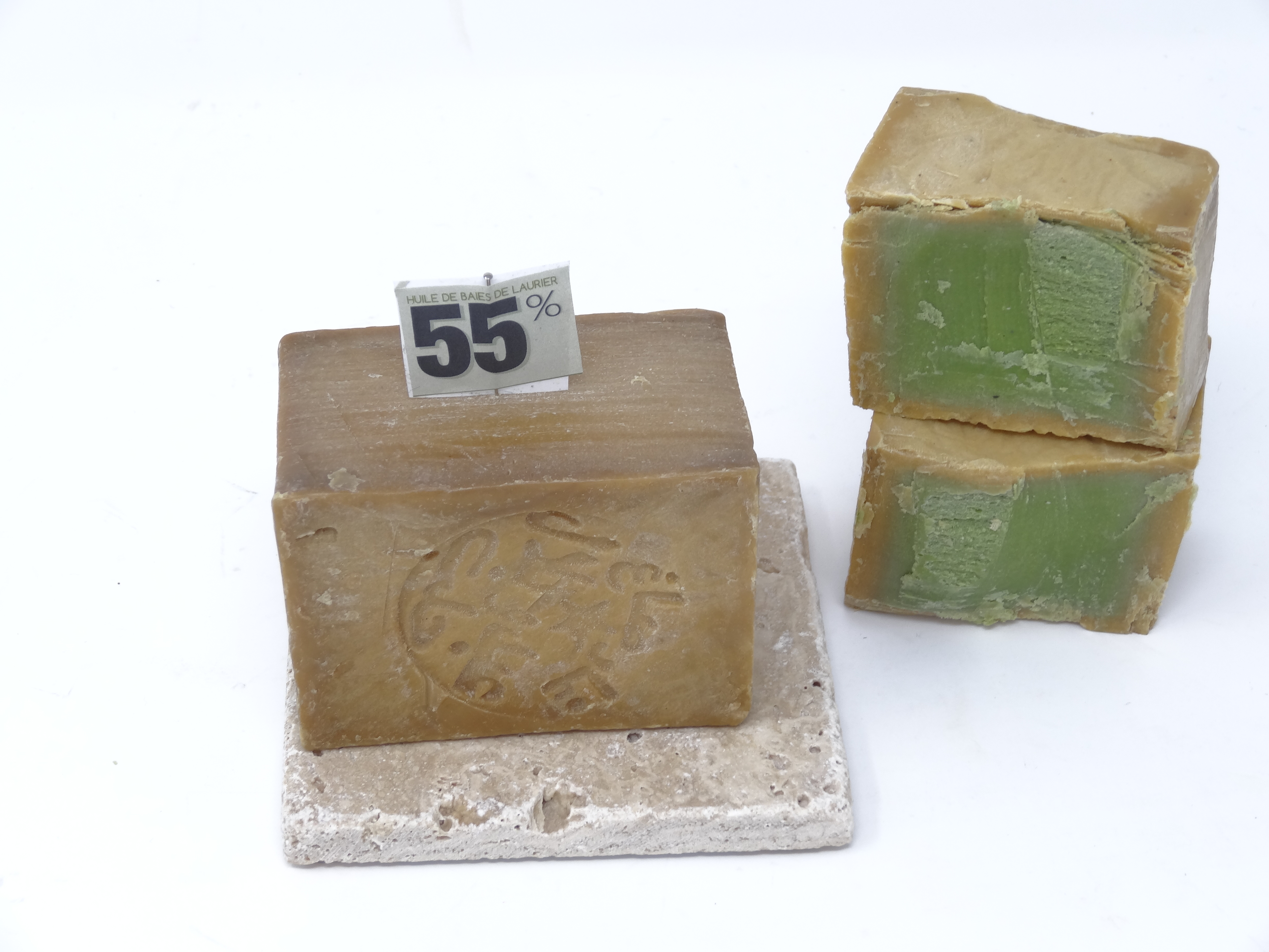 Aleppo soap with 55% Laurel fruit oil